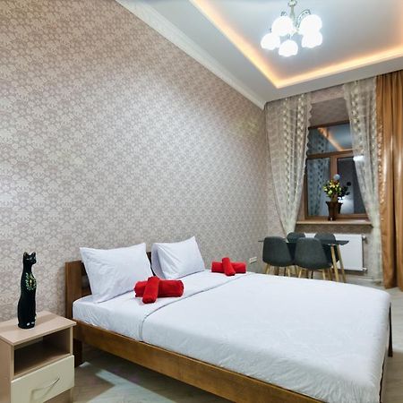 Alfa Apartments Krakivska 17 Lviv Buitenkant foto