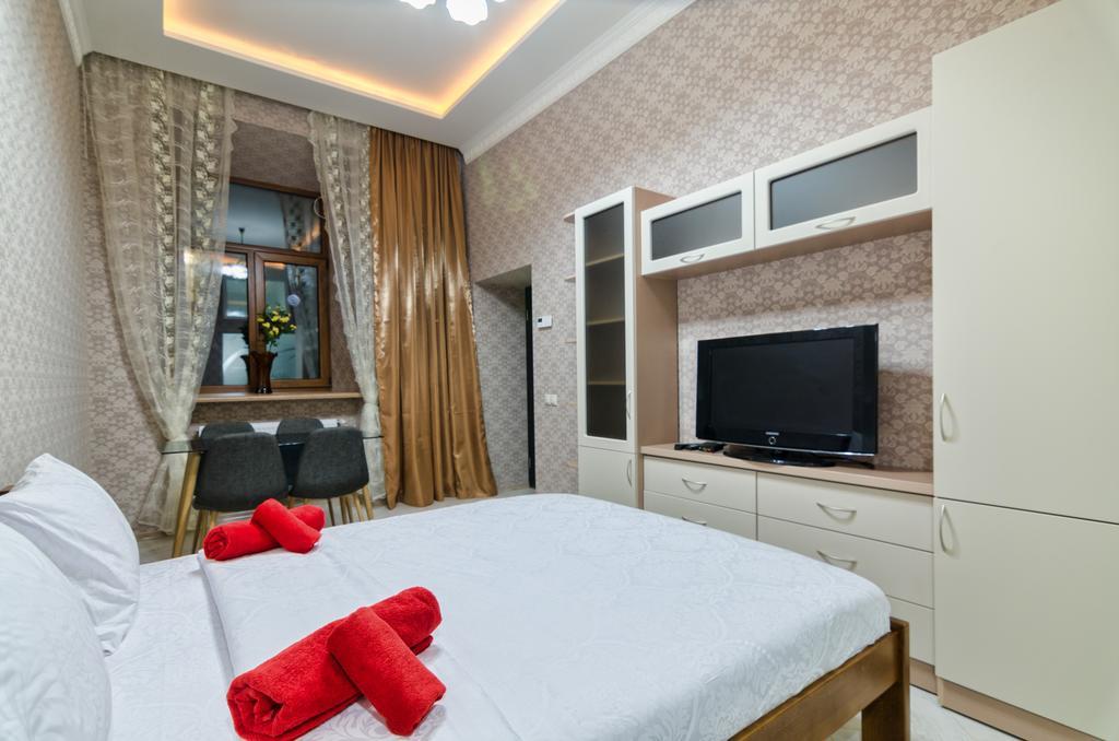 Alfa Apartments Krakivska 17 Lviv Buitenkant foto